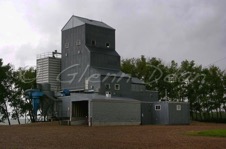 Coaldale
area farm
June 2005